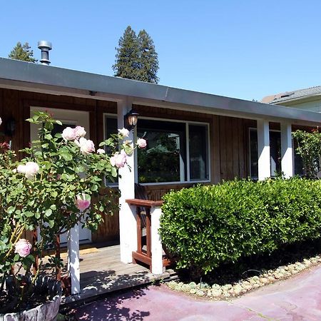 The Woods Hotel - Gay Lgbtq Cabins Guerneville Esterno foto