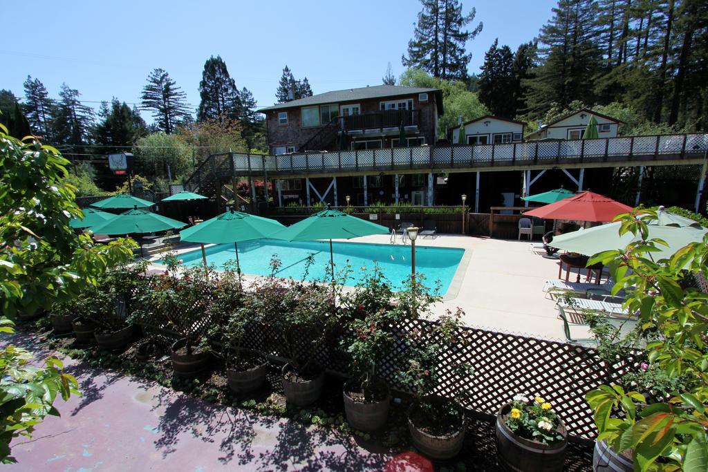 The Woods Hotel - Gay Lgbtq Cabins Guerneville Esterno foto