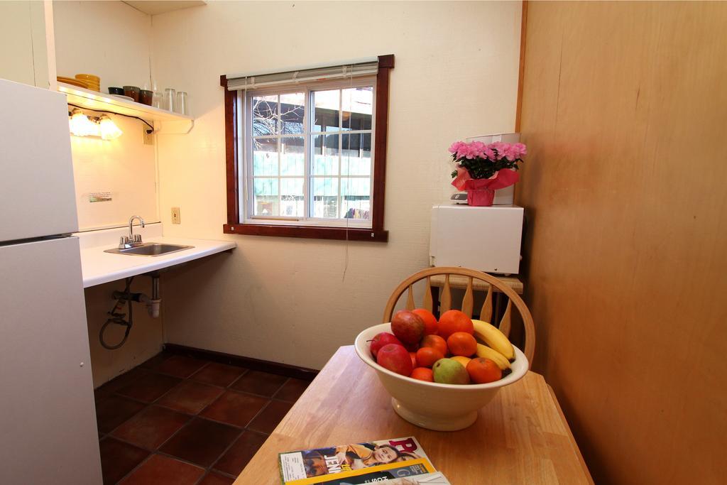 The Woods Hotel - Gay Lgbtq Cabins Guerneville Esterno foto