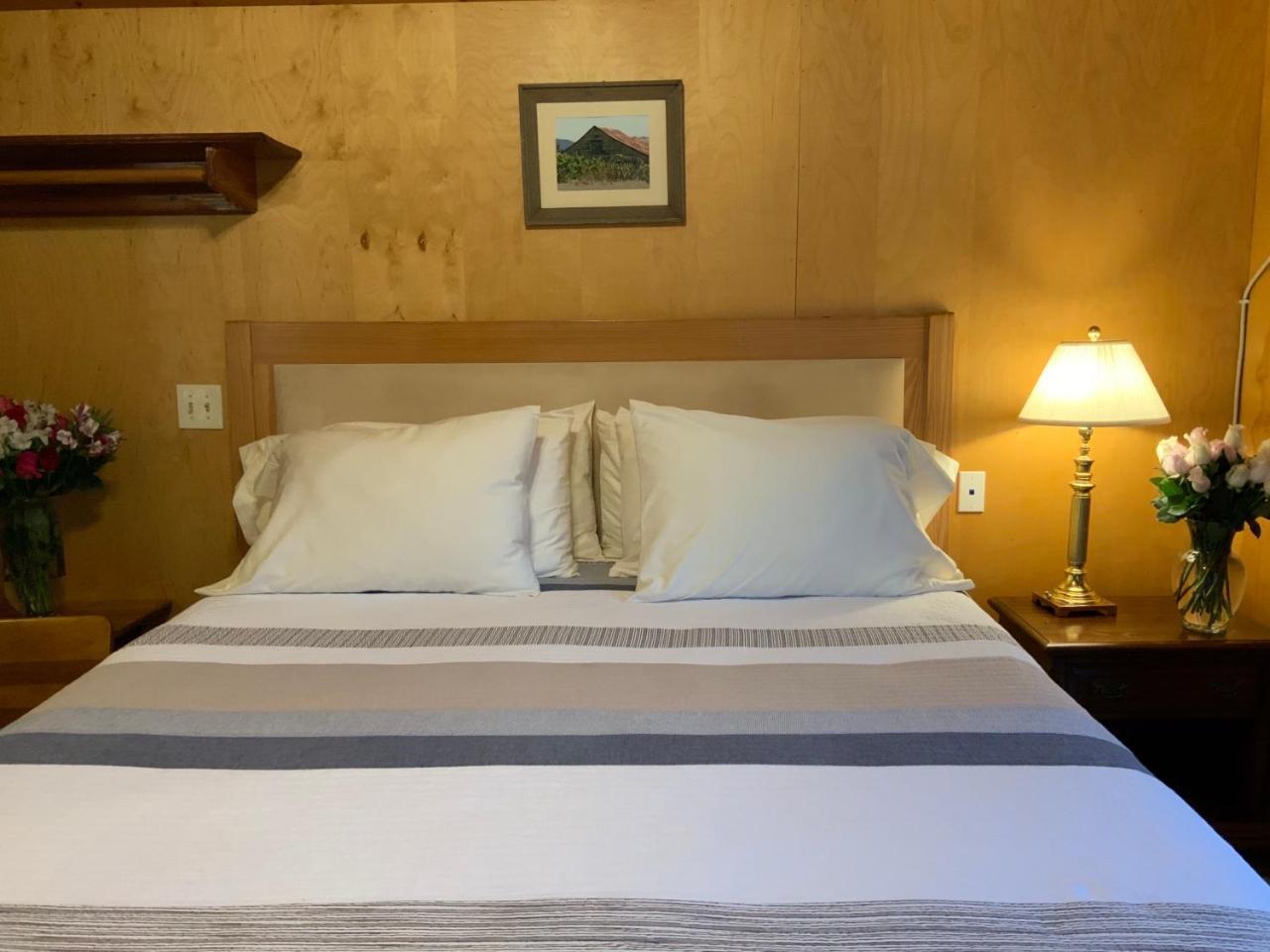 The Woods Hotel - Gay Lgbtq Cabins Guerneville Esterno foto